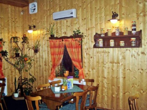 Отель Restaurace a Penzion u Vladaru, Микулашовице